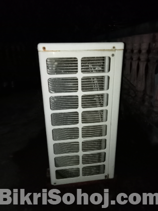 SAMSUNG AC ARGENT SELL